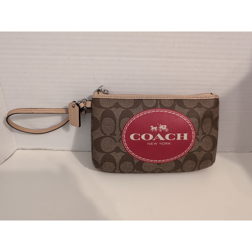 Coach Medium Wristlet New York Horse & Carriage Khaki Crimson F51783